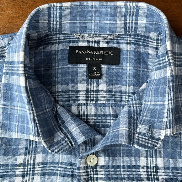 Banana Republic Linen Slim Fit Button Down Shirt Sz S - Picture 2 of 15